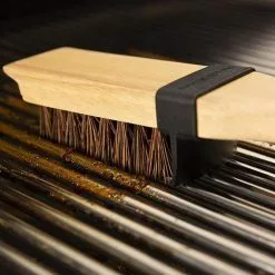 Broil King 65228 Grill Brush - Wood/Palmyra Bristles BBQ Accessories