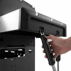 Broil King CROWN 420 4-Burner BBQ BBQs & Smokers