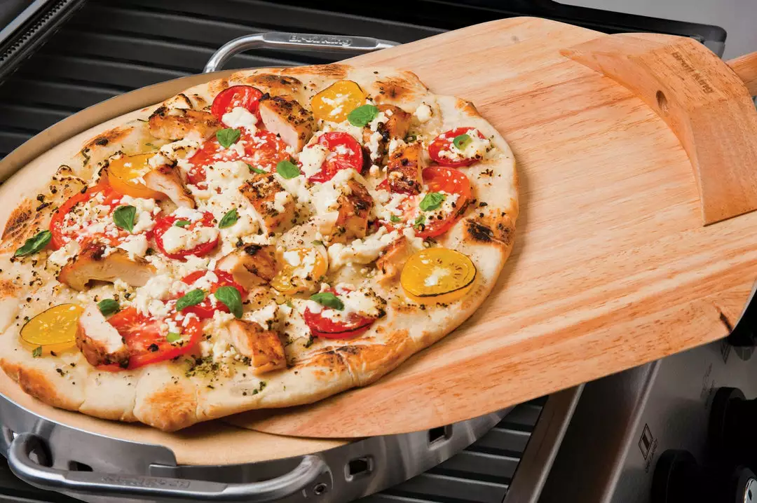 Broil King Imperial Pizza Stone BBQ Set 4 Broil King Imperial Pizza Stone BBQ Set