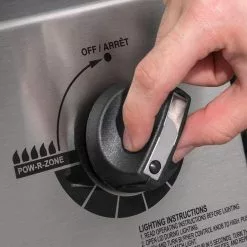 Broil King MONARCH 390 BBQ With Side Burner, Rear Rotisserie Burner & Rotisserie Kit