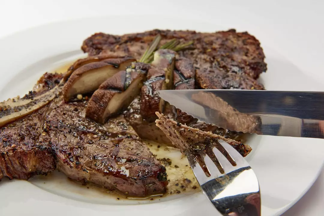 Broil King Stainless Steel Steak Knife Set (4 Pack) BBQ Accessories 2 Broil King Stainless Steel Steak Knife Set (4 Pack) BBQ Accessories