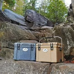 Chilly Moose Cooler/Ice Box (25L) Outdoor Refrigeration & Barware 25 Chilly Moose Cooler/Ice Box (25L) Outdoor Refrigeration & Barware