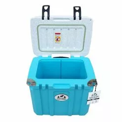 Chilly Moose Cooler With Wheels (35L) Outdoor Refrigeration & Barware 16 Chilly Moose Cooler With Wheels (35L) Outdoor Refrigeration & Barware