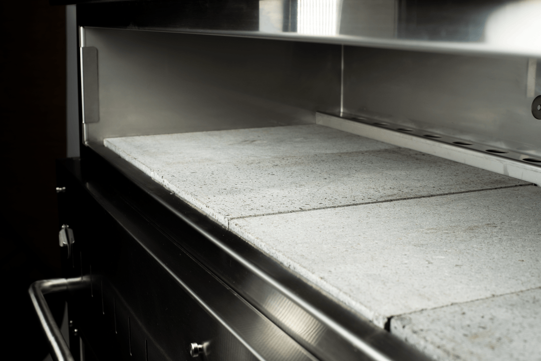 BBQs & Smokers Crown Verity Premium Pizza Oven - Mobile Series 24" 7 BBQs & Smokers Crown Verity Premium Pizza Oven - Mobile Series 24"