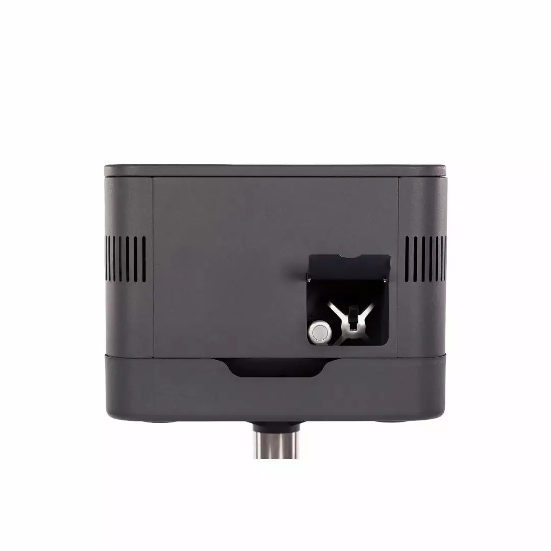 Everdure Charcoal Grill - Fusion 10 Everdure Charcoal Grill - Fusion