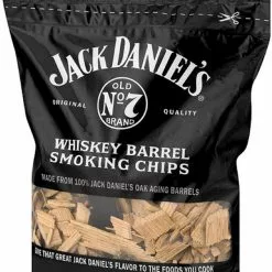 Big Green Egg BBQ Accessories BGE Jack Daniel's Whiskey Flavor Barrel Chips 2.9 L 17499 7 Big Green Egg BBQ Accessories BGE Jack Daniel's Whiskey Flavor Barrel Chips 2.9 L 17499