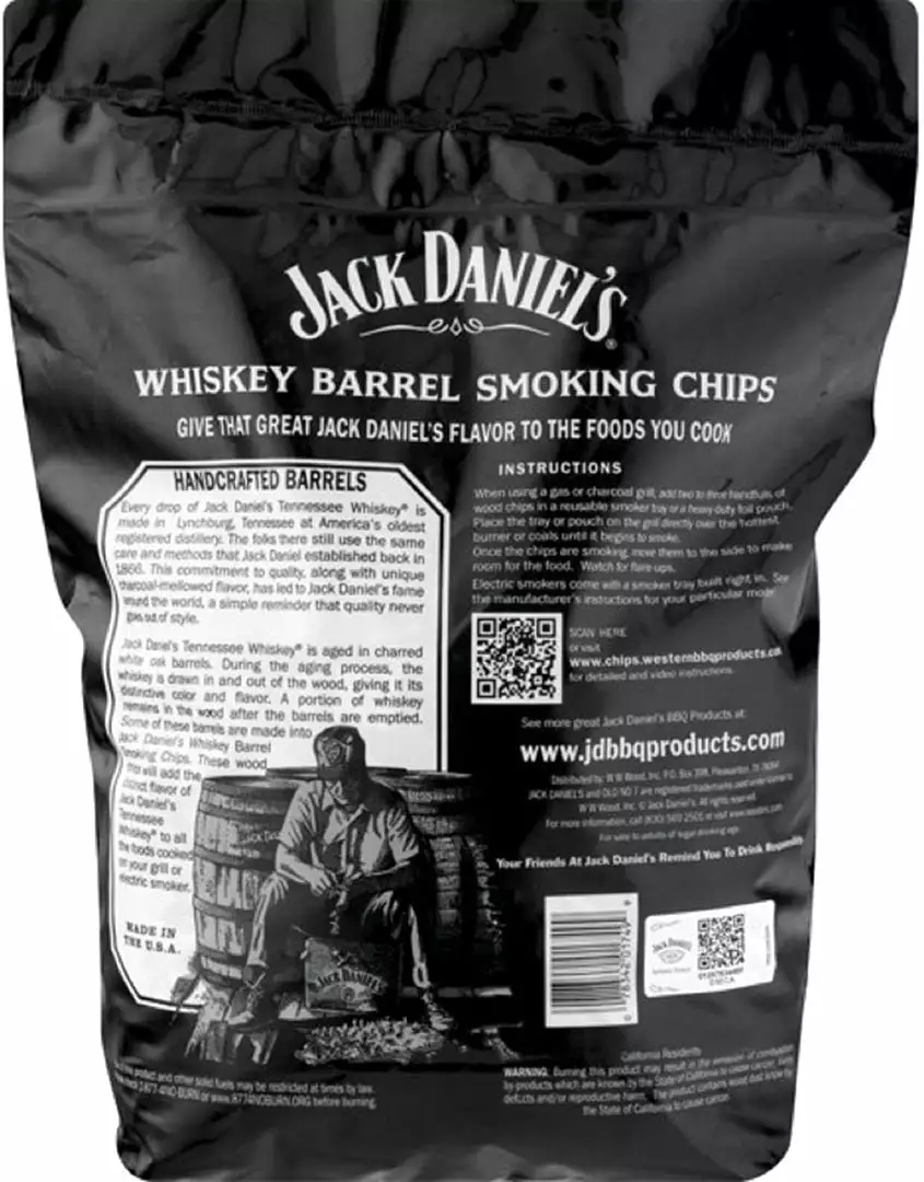 Big Green Egg BBQ Accessories BGE Jack Daniel's Whiskey Flavor Barrel Chips 2.9 L 17499 4 Big Green Egg BBQ Accessories BGE Jack Daniel's Whiskey Flavor Barrel Chips 2.9 L 17499