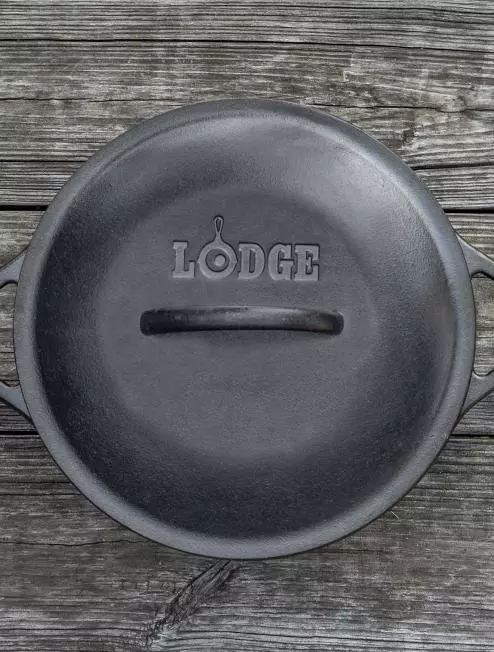 Lodge Cast Iron Dutch Oven 7 Quart W/ Loop Handles 2 Lodge Cast Iron Dutch Oven 7 Quart W/ Loop Handles