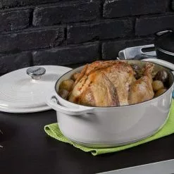 Lodge - Enameled Cast Iron Oval Dutch Oven (7 Quart)