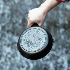 BBQ Accessories Lodge Wildlife Collection - Cast Iron Skillet 6.5" W/ Wolf Scene