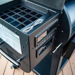 Louisiana Grills 1200 Black Label Series Grill With WIFI Control