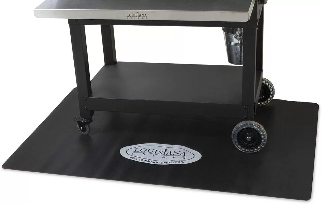 Louisiana Grills - Floor Mat (52") BBQ Accessories 2 Louisiana Grills - Floor Mat (52") BBQ Accessories