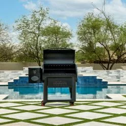 Louisiana Grills Founders Series Premier 1200 Pellet Grill