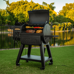 BBQ Accessories Louisiana Grills Side Shelf (Fits All Black Label Series Grills)