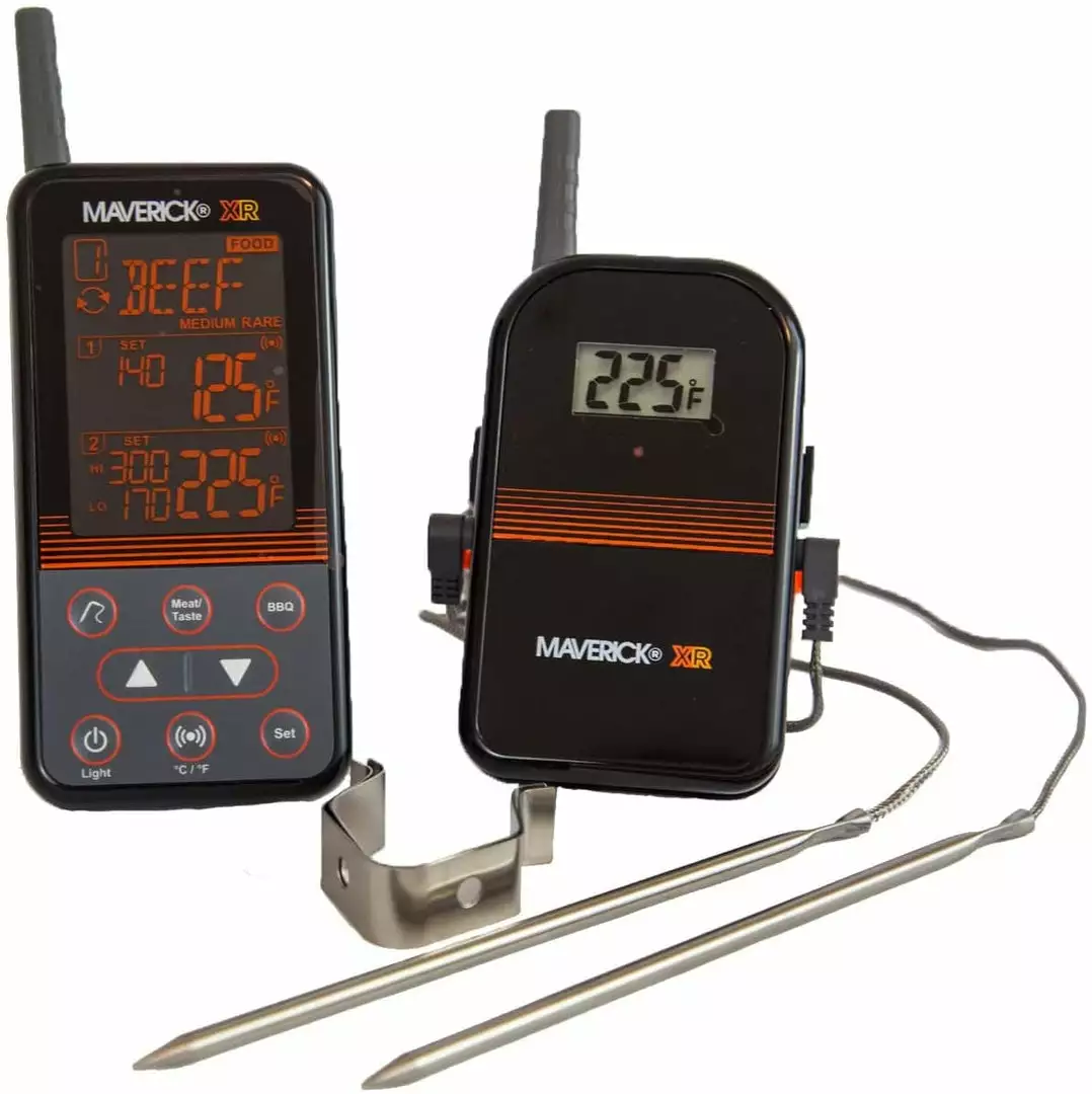 Maverick XR-40 Wireless Extended Range Digital Thermometer 1 Maverick XR-40 Wireless Extended Range Digital Thermometer