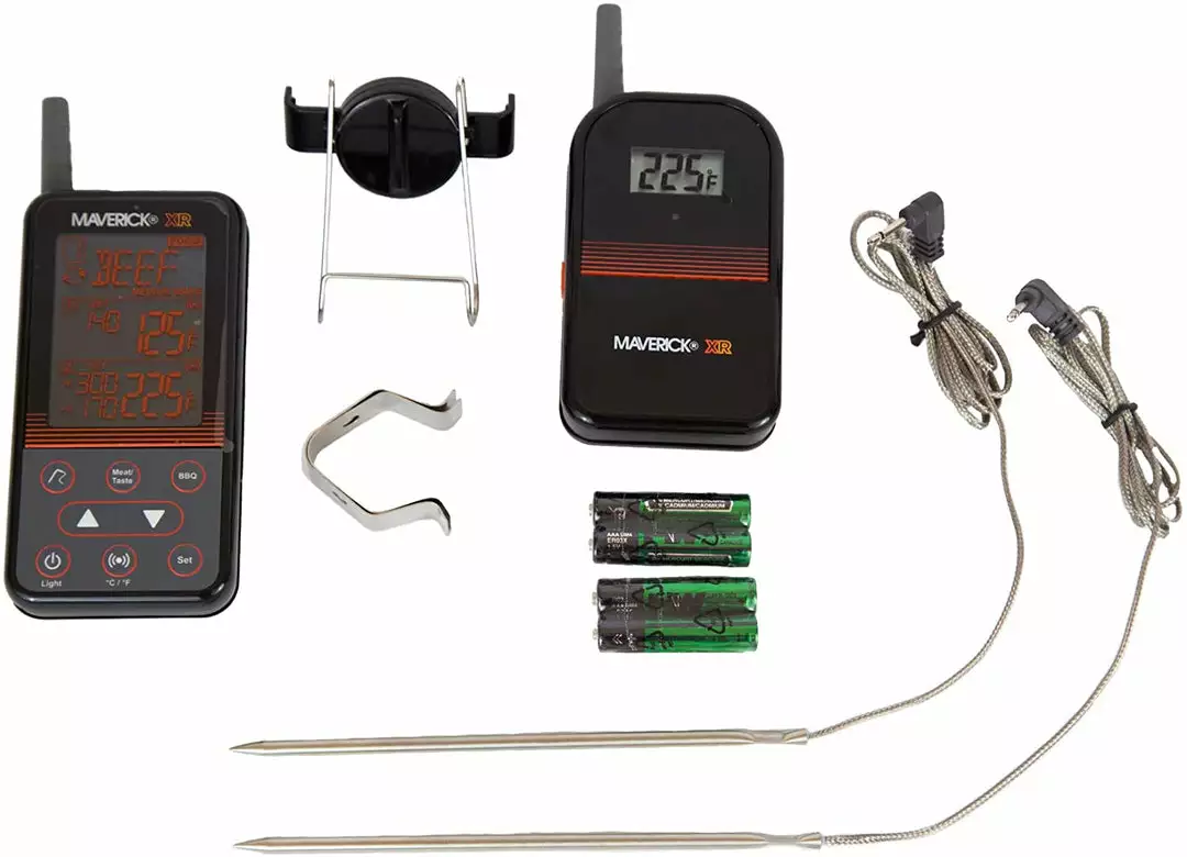 Maverick XR-40 Wireless Extended Range Digital Thermometer 2 Maverick XR-40 Wireless Extended Range Digital Thermometer