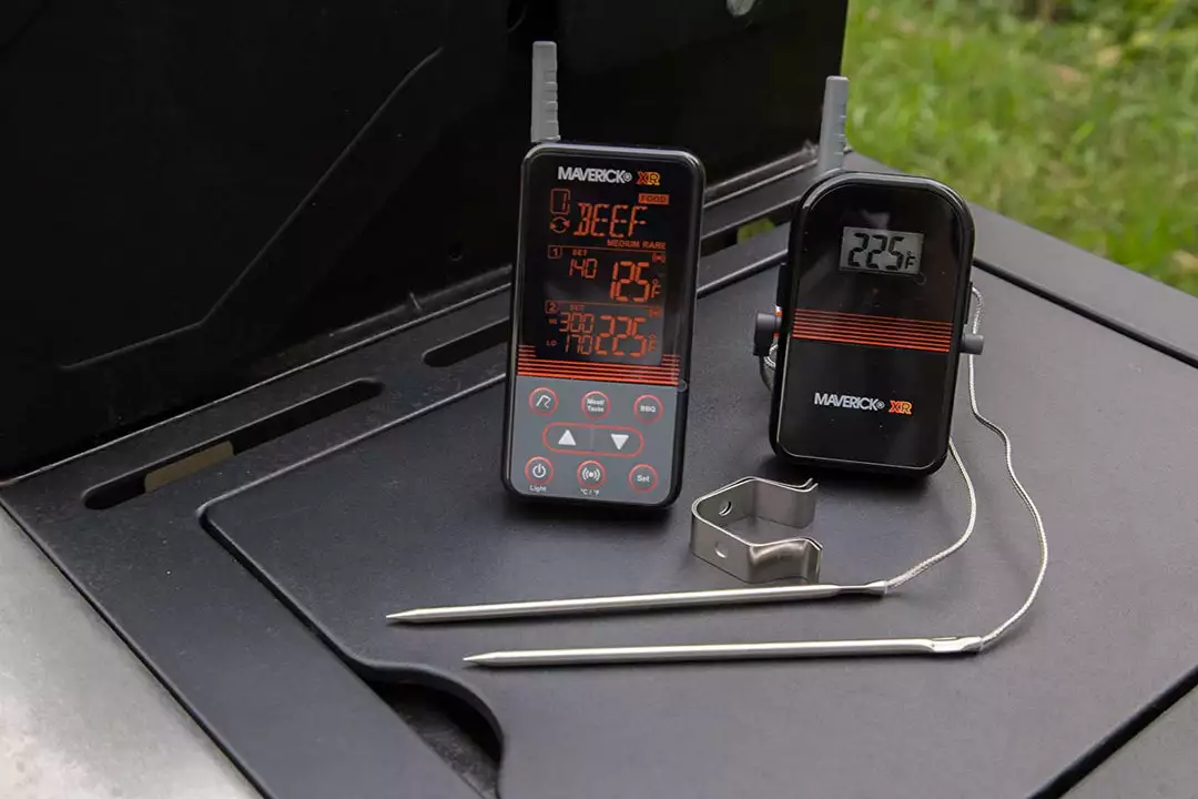 Maverick XR-40 Wireless Extended Range Digital Thermometer 3 Maverick XR-40 Wireless Extended Range Digital Thermometer