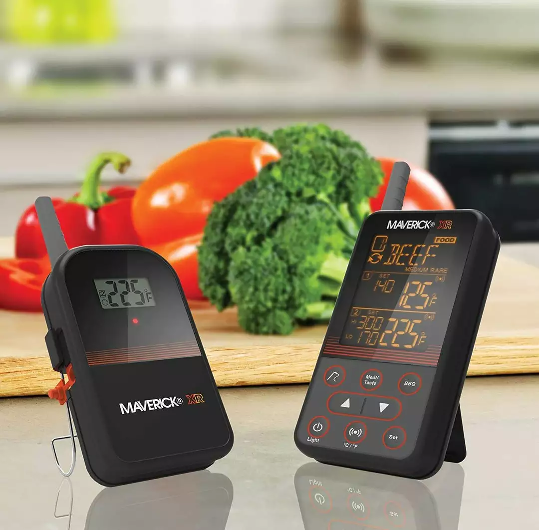 Maverick XR-40 Wireless Extended Range Digital Thermometer 6 Maverick XR-40 Wireless Extended Range Digital Thermometer