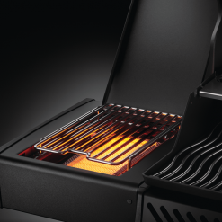 BBQs & Smokers Napoleon PHANTOM Rogue SE 425 BBQ With Infrared Side & Rear Burners (Matte Black)