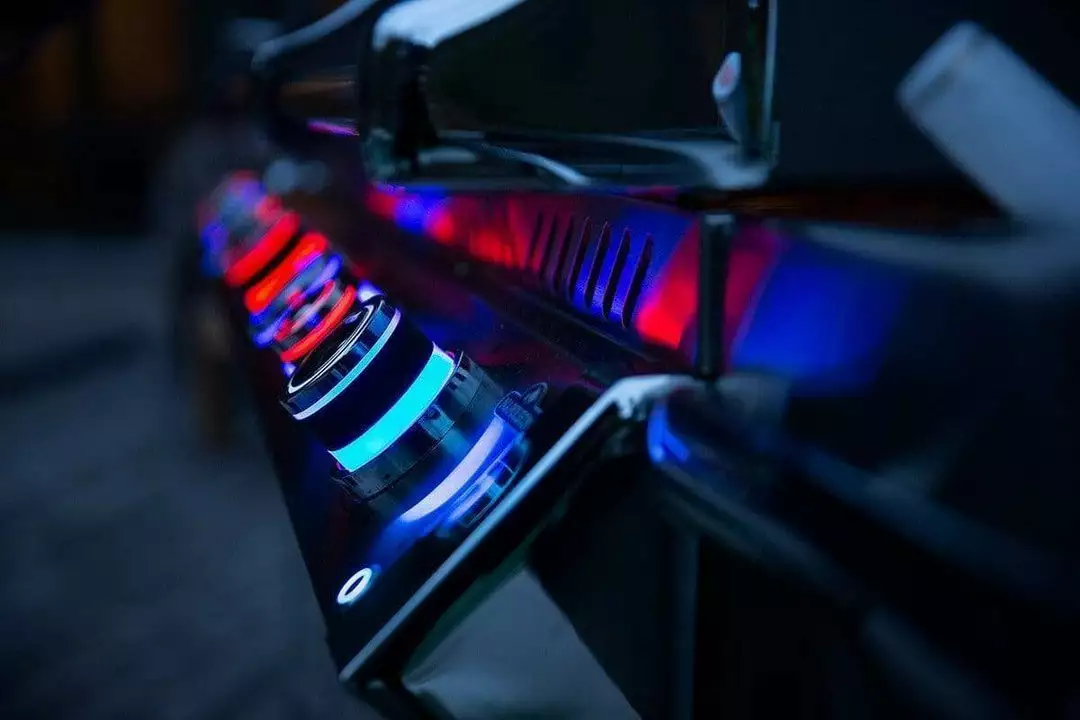 Napoleon Prestige PRO 665 Built-In BBQ With Infrared Rear Burner BIPRO665RB-3 5 Napoleon Prestige PRO 665 Built-In BBQ With Infrared Rear Burner BIPRO665RB-3