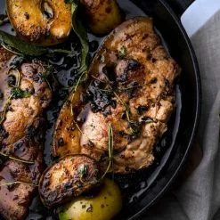 Ooni Cast Iron Skillet Pan BBQ Accessories 11 Ooni Cast Iron Skillet Pan BBQ Accessories