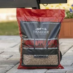 Traeger Apple Wood Pellets 20 Lb Bag