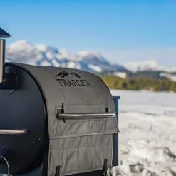 BBQ Accessories Traeger BAC628 - Traeger Insulation Blanket Pro 34