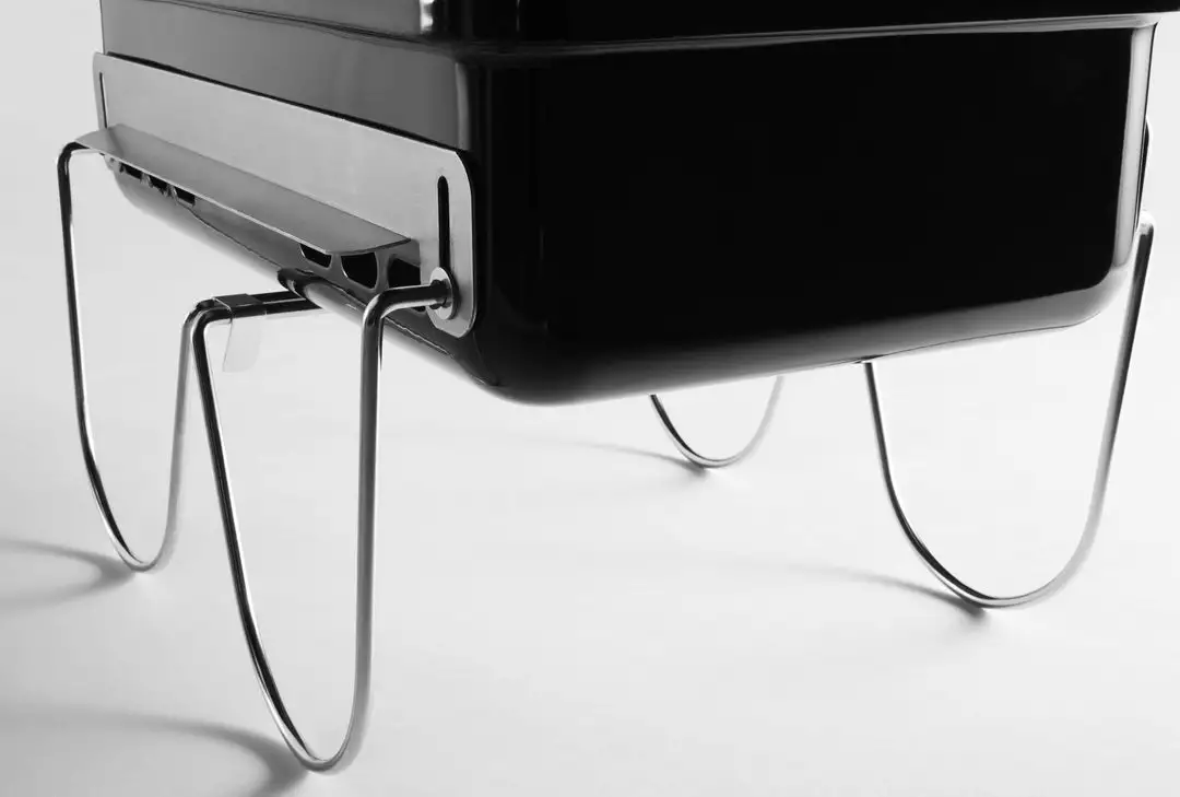 BBQs & Smokers Weber Charcoal Go-Anywhere Grill 8 BBQs & Smokers Weber Charcoal Go-Anywhere Grill