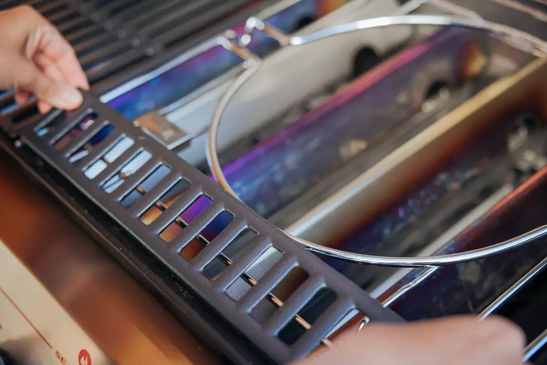 Weber Crafted Frame Kit (Genesis 2016+) 5 Weber Crafted Frame Kit (Genesis 2016+)