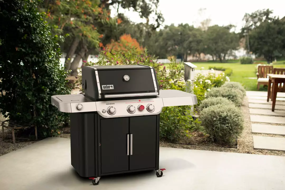 Weber Genesis E-335 Gas Grill With Sear Zone And Side Burner BBQs & Smokers 12 Weber Genesis E-335 Gas Grill With Sear Zone And Side Burner BBQs & Smokers