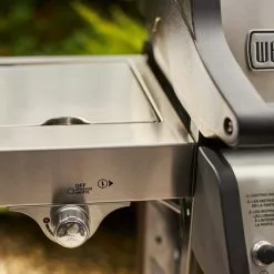 BBQs & Smokers Weber SPIRIT SP-335 With Side Burner & Sear Station